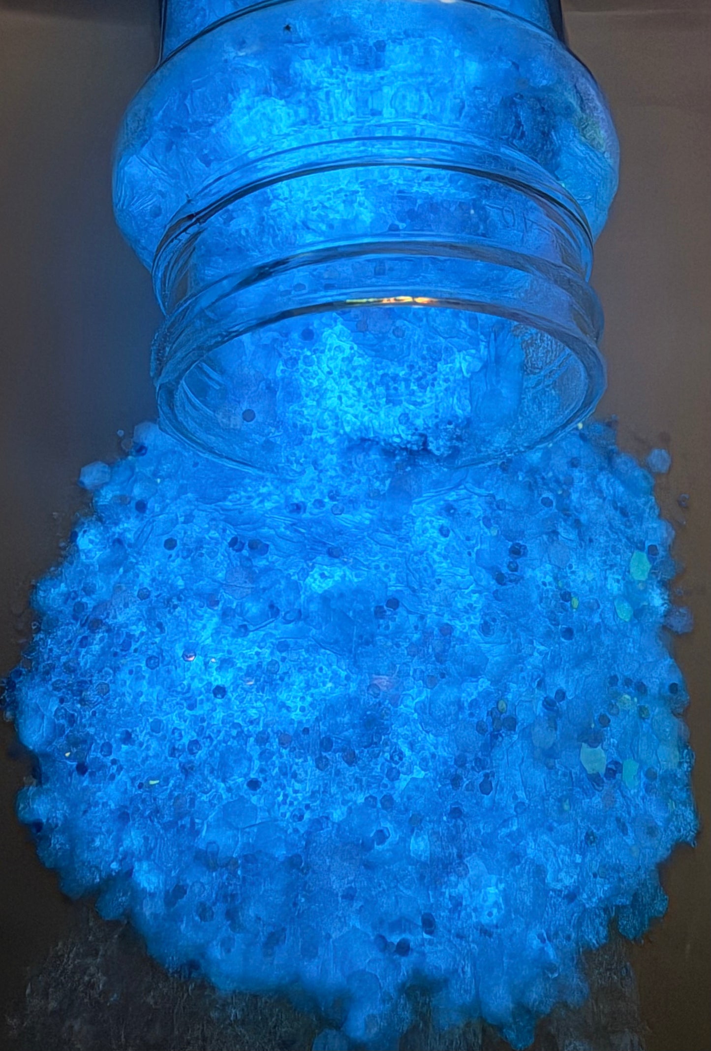 Ice Queen - Glow