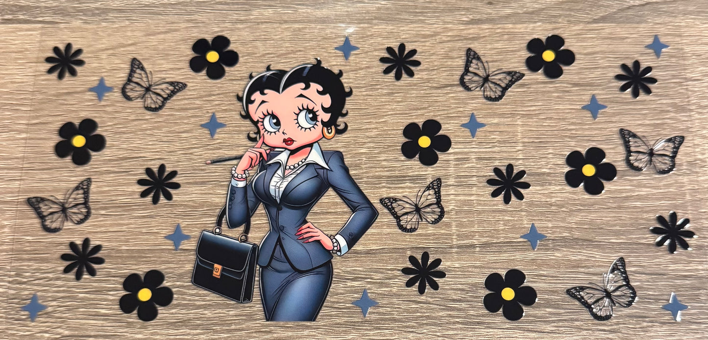 Betty - 12