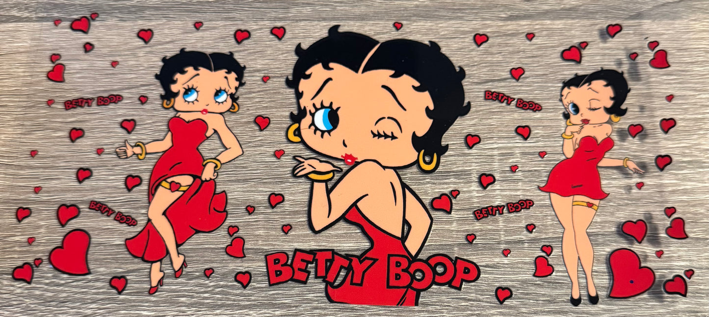 Betty - 5