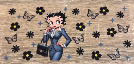 Betty - 12